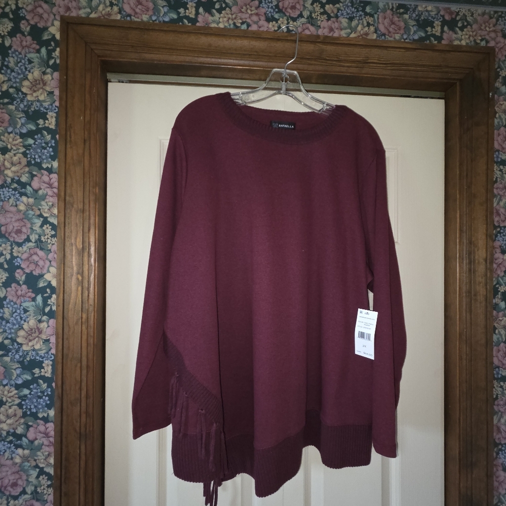 NWT Top W/Fringe